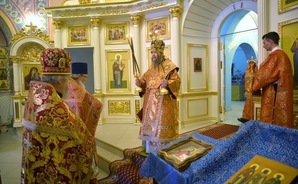 день 100-летия начала открытых гонений на Русскую Православную Церковь
